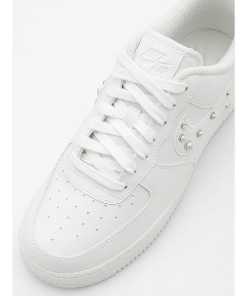 NIKE(ナイキ)の「【NIKE】AIR FORCE 1 '07(スニーカー・レディース・ホワイト・23.5/25/25.5/24.5/24)」の5枚目の写真