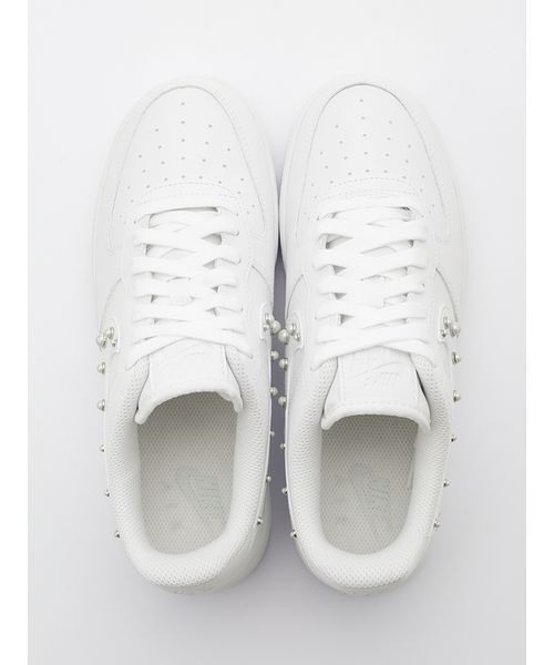 NIKE(ナイキ)の「【NIKE】AIR FORCE 1 '07(スニーカー・レディース・ホワイト・23.5/25/25.5/24.5/24)」の6枚目の写真