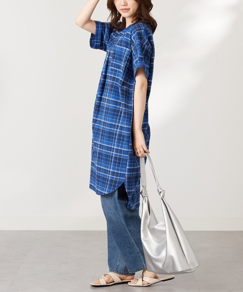 BELLUNA PLUS(ベルーナ)の「夏映え!スキッパー衿ワンピース(ワンピース・レディース・グリーン系/コーラル/ブルー系・LARGE/MEDIUM/X-LARGE)」の10枚目の写真