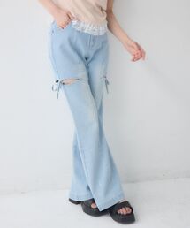 サイドスリットフレアデニムパンツ