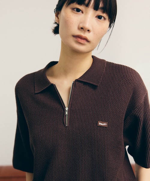 HUF(ハフ)の「AIR FLOW HALF ZIP POLO(ポロシャツ・メンズ・アイボリー/ダークブラウン・S/XL/L/M)」の4枚目の写真