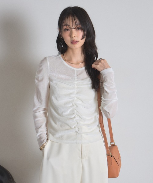 &. NOSTALGIA(アンドドットノスタルジア)の「シアーベロアシャーリングプルオーバー(Tシャツ/カットソー・レディース・ブラウン/オフホワイト・FREE)」の4枚目の写真