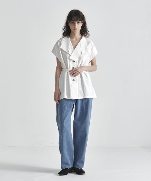 AKIRANAKA(アキラナカ)の「【AKIRANAKA/アキラナカ】Rachele shirt(シャツ/ブラウス・レディース・ホワイト/ブラック・1)」の4枚目の写真