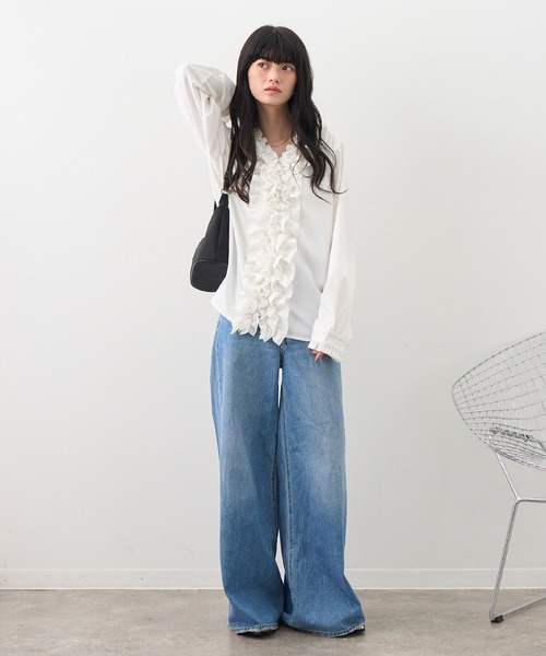 NOGLE（ノグル）の「【NOGLE/ノグル】フロントラッフルフリルシャツカーデ（カーディガン/ボレロ・レディース・ブラック/ホワイト・FREE）」の16枚目の写真
