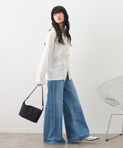 NOGLE（ノグル）の「【NOGLE/ノグル】フロントラッフルフリルシャツカーデ（カーディガン/ボレロ・レディース・ブラック/ホワイト・FREE）」の15枚目の写真
