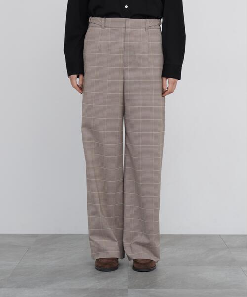 human woman(ヒューマンウーマン)の「◆【名品 / マルチサイズ / ウォッシャブル】シャークスキン強撚バックルパンツ(その他パンツ・レディース・ベージュ系その他3/グレー/ブラウン・MEDIUM/LARGE/SMALL)」の16枚目の写真