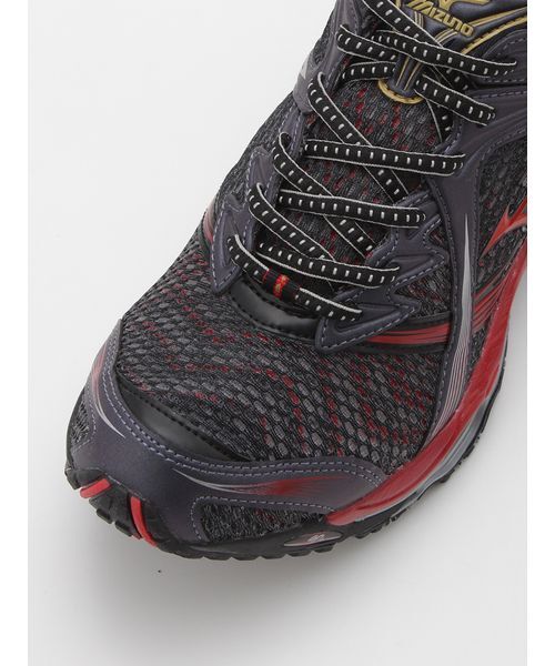 emmi（エミ）の「【Mizuno】WAVE PROPHECY 1（スニーカー・レディース・ブラック・23/24/25/25.5/24.5/23.5）」の4枚目の写真