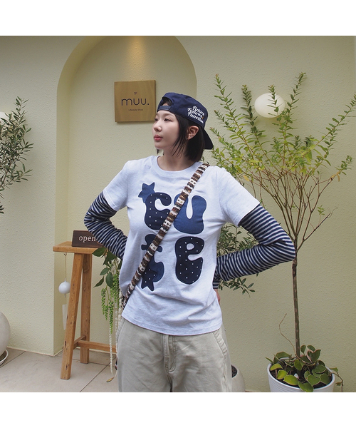KKEEE(ケーケーイーイー)の「ジャストキュートレイヤード長袖Tシャツ(2カラー)(Tシャツ/カットソー・レディース・チャコール/ライトグレー・FREE)」の2枚目の写真