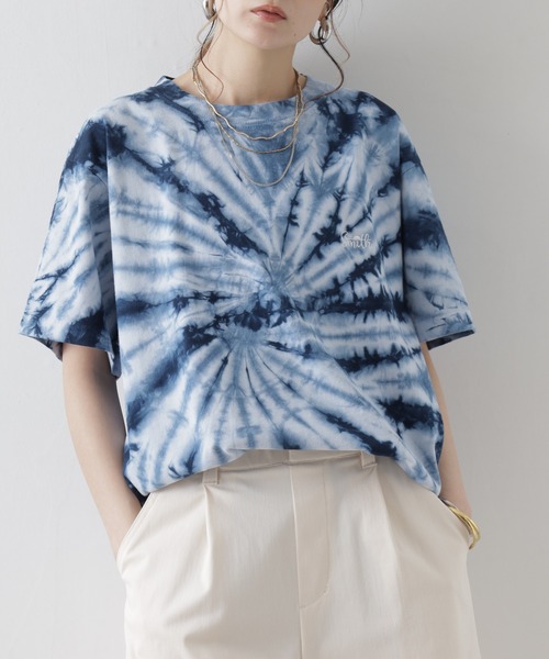 Sunny Smith(サニースミス)の「SunnySmith OGロゴ刺繍タイダイTシャツ(Tシャツ/カットソー・メンズ・ブラック/レッド/ネイビー/イエロー・L)」の2枚目の写真