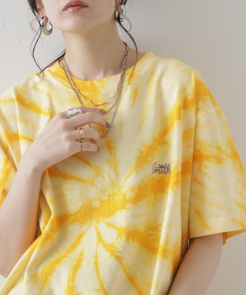 Sunny Smith(サニースミス)の「SunnySmith OGロゴ刺繍タイダイTシャツ(Tシャツ/カットソー・メンズ・ブラック/レッド/ネイビー/イエロー・L)」の3枚目の写真