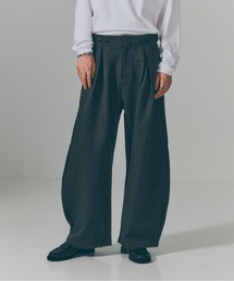 MAISON CLUB(���]���N���u)�́yMAISON CLUB�zHerringbone Wide Tuck Curve Pants / ���C�h�^�b�N�w�����{�[���J�[�u�p���c SNF(���̑��p���c)