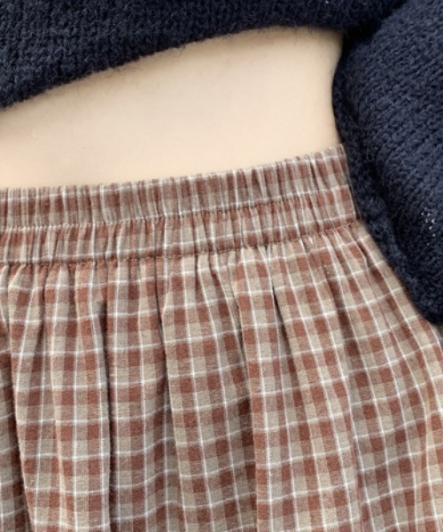 Aelina(エリナ)の「フリルチェック柄スカート(スカート・レディース・ブルー/ブラウン・FREE)」の4枚目の写真