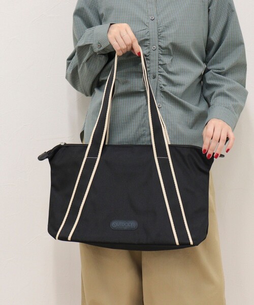 OUTDOOR PRODUCTS(アウトドアプロダクツ)の「【OUTDOOR PRODUCTS】ボートシェイプトートバッグLポーチ付(トートバッグ・レディース・ブラック・FREE)」の6枚目の写真