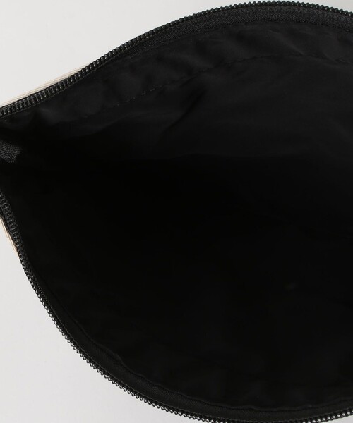 OUTDOOR PRODUCTS(アウトドアプロダクツ)の「【OUTDOOR PRODUCTS】ボートシェイプトートバッグLポーチ付(トートバッグ・レディース・ブラック・FREE)」の15枚目の写真