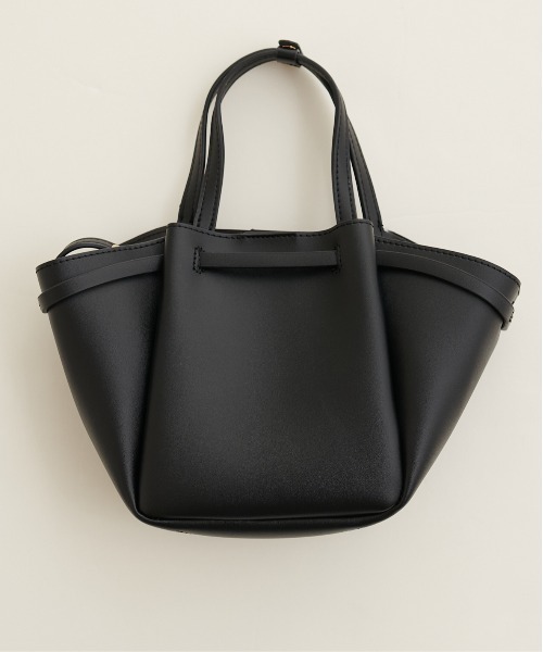 natural couture(ナチュラルクチュール)の「【ZOZO限定】2WAYフェイクレザーバッグ(ショルダーバッグ・レディース・アイボリー/ブラック/ブラウン・FREE)」の14枚目の写真