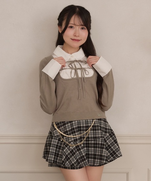 apres jour（アプレジュール）の「ダブルリボンシャツドッキングニット（ニット/セーター・レディース・グレー系その他/グレイッシュベージュ/ブラック・X-LARGE/FREE）」の3枚目の写真