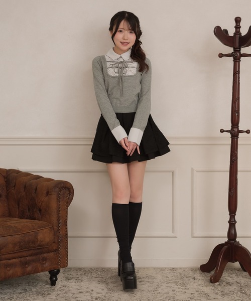 apres jour（アプレジュール）の「ダブルリボンシャツドッキングニット（ニット/セーター・レディース・グレー系その他/グレイッシュベージュ/ブラック・X-LARGE/FREE）」の13枚目の写真