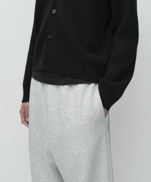 MUSINSA STANDARD（ムシンサスタンダード）の「起毛カーブドスウェットパンツ [メランジライトグレー]（スウェットパンツ・メンズ・その他・SMALL/MEDIUM/LARGE/X-LARGE/2XL）」の5枚目の写真
