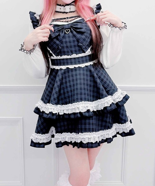 MA*RS(アメーバーマーズ)の「ハートチャームテープ×りぼんワンピース(ワンピース・レディース・ピンク/ネイビー/ブラック・FREE)」の2枚目の写真