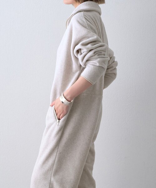 Whim Gazette(ウィムガゼット)の「<WEB限定>【THE PAUSE】フリースジップジャンプスーツ(つなぎ/オールインワン・レディース・チャコールグレー/アイボリー・FREE)」の16枚目の写真