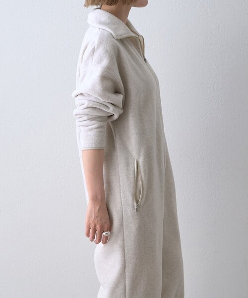 Whim Gazette(ウィムガゼット)の「<WEB限定>【THE PAUSE】フリースジップジャンプスーツ(つなぎ/オールインワン・レディース・チャコールグレー/アイボリー・FREE)」の18枚目の写真