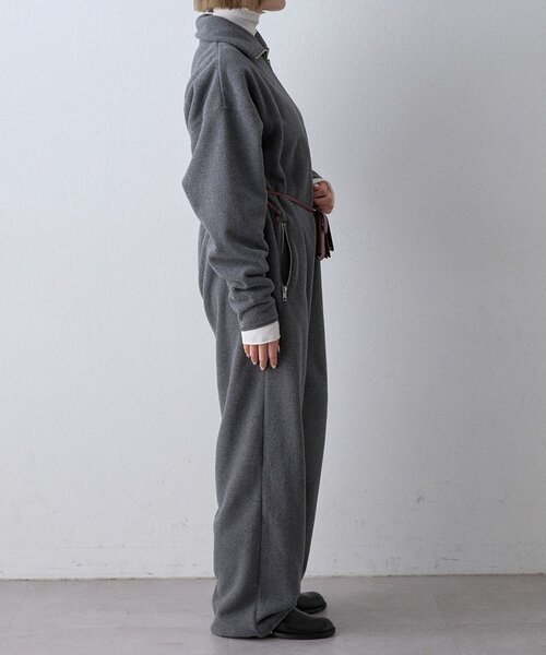 Whim Gazette(ウィムガゼット)の「<WEB限定>【THE PAUSE】フリースジップジャンプスーツ(つなぎ/オールインワン・レディース・チャコールグレー/アイボリー・FREE)」の9枚目の写真