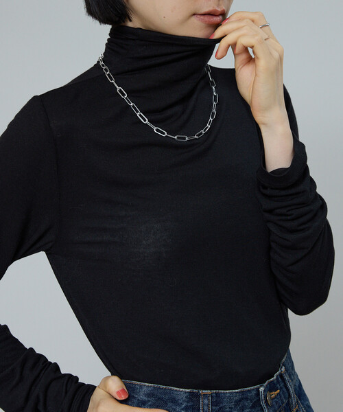 FREAK'S STORE(フリークスストア)の「シルク カシミア入り タートルネックロンT(ニット/セーター・レディース・モカ/ブルー/オフホワイト/ブラック・フリ-)」の1枚目の写真