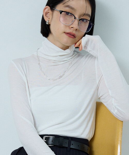 FREAK'S STORE(フリークスストア)の「シルク カシミア入り タートルネックロンT(ニット/セーター・レディース・モカ/ブルー/オフホワイト/ブラック・フリ-)」の16枚目の写真
