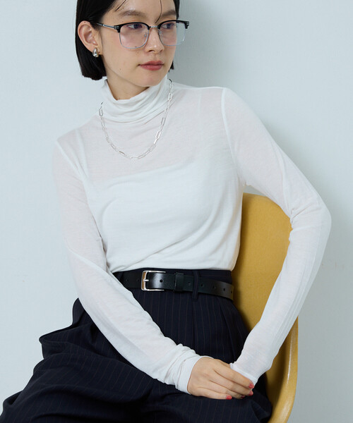 FREAK'S STORE(フリークスストア)の「シルク カシミア入り タートルネックロンT(ニット/セーター・レディース・モカ/ブルー/オフホワイト/ブラック・フリ-)」の18枚目の写真
