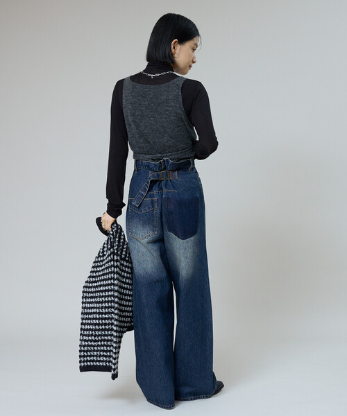 FREAK'S STORE(フリークスストア)の「シルク カシミア入り タートルネックロンT(ニット/セーター・レディース・モカ/ブルー/オフホワイト/ブラック・フリ-)」の21枚目の写真