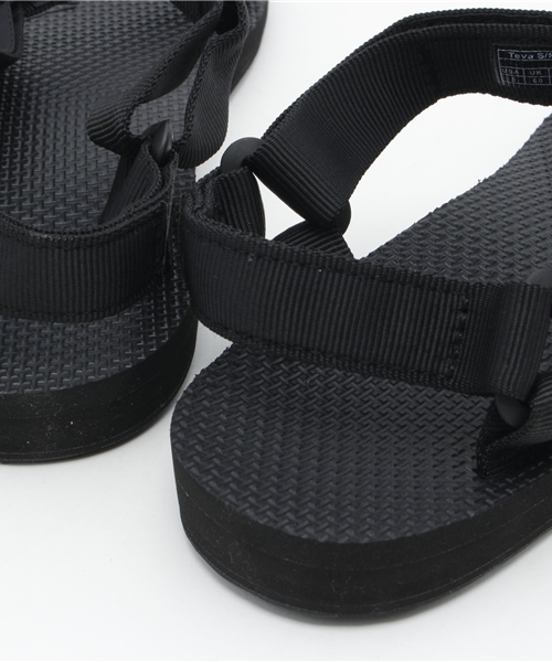 Teva（テバ）の「TEVA（テバ）Original Universalサンダル/205-TVA-1003987（サンダル・レディース・ホワイト/ブラック・8/6/7）」の9枚目の写真