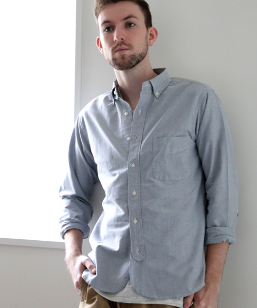 Denime(ドゥニーム)の「オックスフォードBDシャツ(シャツ/ブラウス・メンズ・ネイビー/イエロー/ホワイト/ブルー・LARGE/SMALL/X-LARGE/MEDIUM)」の3枚目の写真