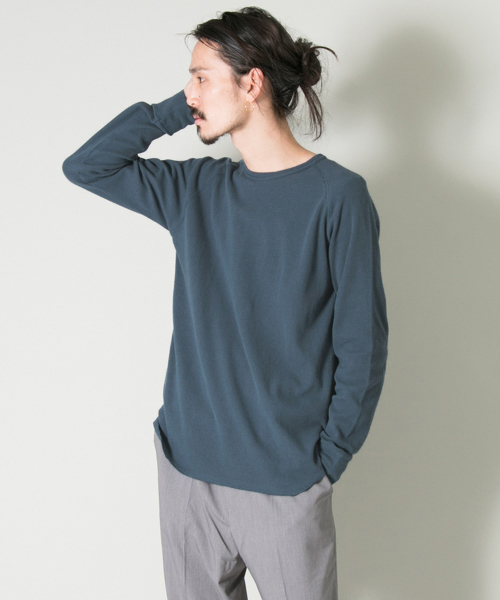 URBAN RESEARCH（アーバンリサーチ）の「UR C/NワッフルビックロングTシャツ（Tシャツ/カットソー・メンズ・ベージュ/ブラック系その他/グレー/ホワイト/ブルーグレー・SMALL/LARGE/MEDIUM）」の5枚目の写真