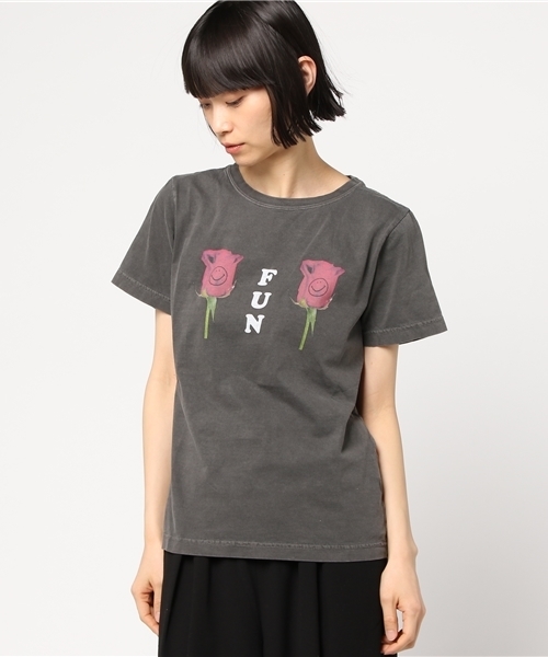 Candy Stripper（キャンディストリッパー）の「FUNNY ROSE TEE（Tシャツ/カットソー・レディース・オフホワイト/チャコール/ネイビー/イエロー・2/3）」の13枚目の写真