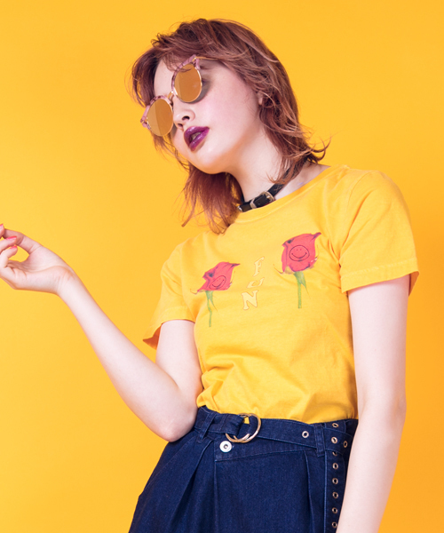Candy Stripper（キャンディストリッパー）の「FUNNY ROSE TEE（Tシャツ/カットソー・レディース・オフホワイト/チャコール/ネイビー/イエロー・2/3）」の16枚目の写真