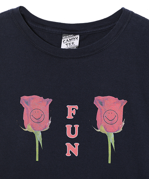 Candy Stripper（キャンディストリッパー）の「FUNNY ROSE TEE（Tシャツ/カットソー・レディース・オフホワイト/チャコール/ネイビー/イエロー・2/3）」の18枚目の写真