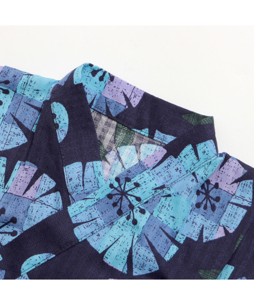 apres les cours（アプレレクール）の「女の子タイル花柄甚平ロンパス（浴衣・キッズ・ネイビー/オフホワイト・70/80）」の5枚目の写真