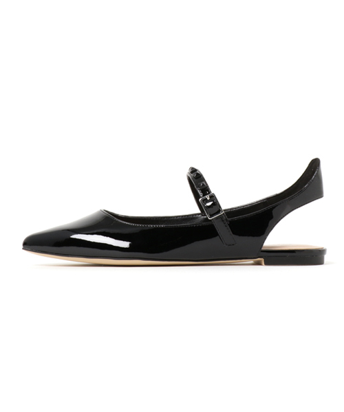 CHARLES & KEITH(チャールズ & キース)の「スタッズディテールメリージェーン / STUD-DETAIL MARY JANES(サンダル・レディース・ブラック/ホワイト/レッド・23.5cm/24.5cm/23cm/24cm/22.5cm)」の7枚目の写真