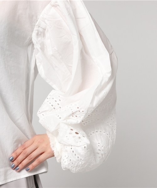 MOUSSY（マウジー）の「LACE SLEEVE BLOUSE（Tシャツ/カットソー
