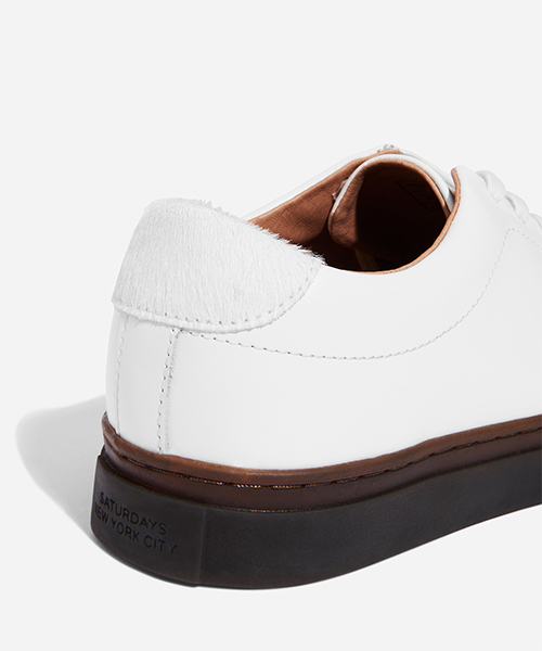 Saturdays NYC(サタデーズ ニューヨークシティ )の「Derek Abrasivato Sneaker(スニーカー・メンズ・オフホワイト/ブラック・25.0cm/28.0cm/27.0cm/26.0cm/29.0cm)」の3枚目の写真