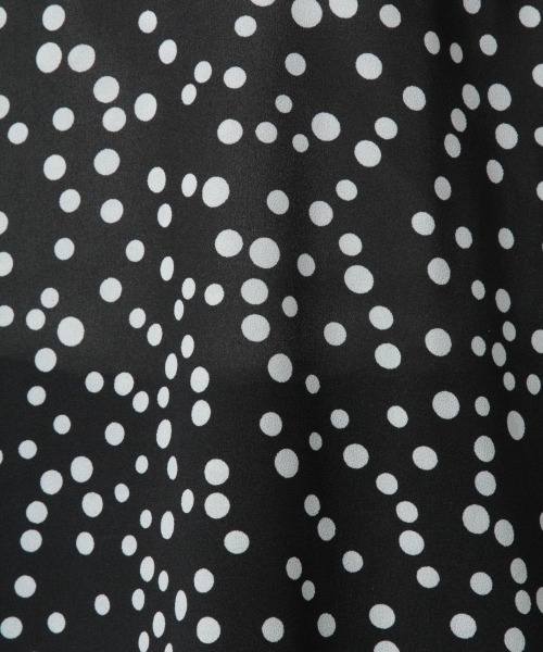 Andemiu（アンデミュウ）の「ドットギャザーブラウス769088（シャツ/ブラウス・レディース・ブラック/マスタード・FREE）」の4枚目の写真