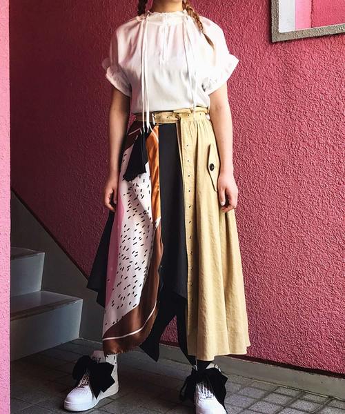 CRY.（クライ）の「Annie Hall Skirt トレンチデザインレイヤードスカート（スカート・レディース・ベージュ系その他/イエロー系その他・36/34）」の2枚目の写真