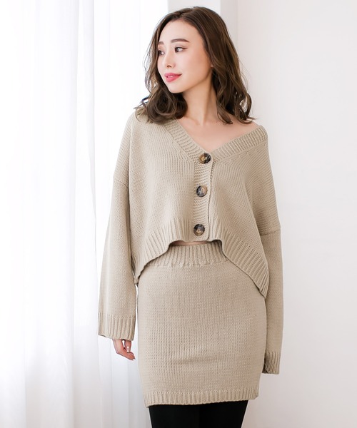 Julia Boutique（ジュリアブティック）の「2点セット・ゆるカーディガンローゲージニットスカートセットアップ/510205（ニット/セーター・レディース・ブラック/グレー/マスタード/ベージュ/ボルドー/モカ/グレー系その他/ブラック系その他2/ブルー系その他2/ベージュ系その他/ブルー系その他/グレー系その他2/イエロー系その他/イエロー系その他2/ブラウン系その他2/ベージュ系その他2/レッド系その他/レッド系その他2/ブラウン系その他/ブラック系その他/パープル系その他2/ピンク系その他2/パープル系その他/ピンク系その他・ONE）」の12枚目の写真