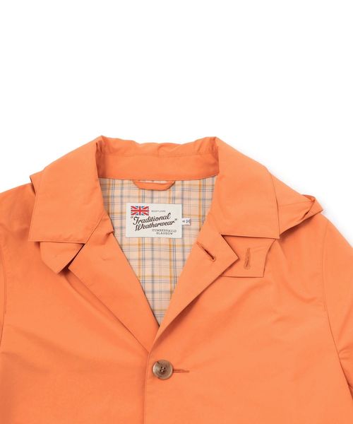 SHIPS JET BLUE（シップスジェットブルー）の「Traditional Weatherwear×SHIPS JET BLUE: 別注 DERBY HOOD コート◇（ステンカラーコート・メンズ・ベージュ/ネイビー/オレンジ/グリーン・40/38/36）」の10枚目の写真