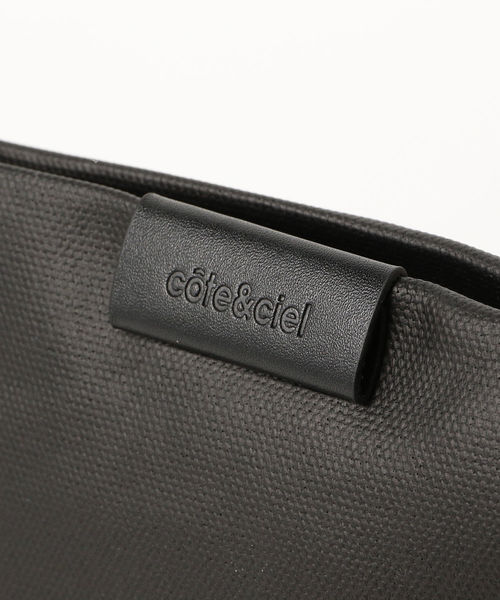 Cote&Ciel(コートエシエル)の「Cote&Ciel / ミニショルダー バッグ(ショルダーバッグ・メンズ・ブラック・ONE SIZE)」の6枚目の写真