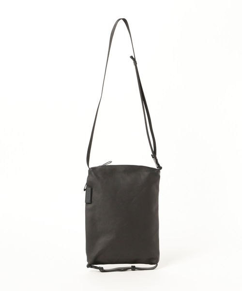 Cote&Ciel(コートエシエル)の「Cote&Ciel / ミニショルダー バッグ(ショルダーバッグ・メンズ・ブラック・ONE SIZE)」の11枚目の写真