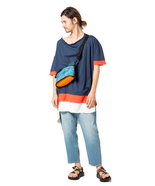 glamb(グラム)の「Dali nylon sacoche / ダリナイロンサコッシュ(ショルダーバッグ・メンズ・マルチ/ブラック・FREE)」の11枚目の写真