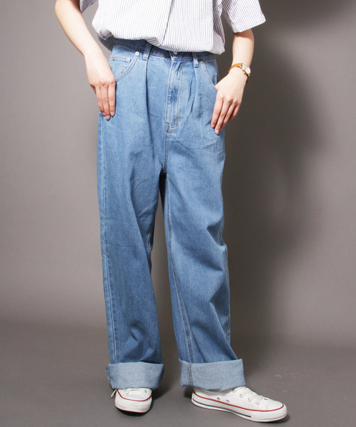 Blasty(ブラスティー)の「【Blasty】ルーズ&ワイドデニムパンツ womens(デニムパンツ・レディース・ライトブルー/ダークブルー・M)」の1枚目の写真