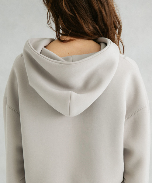 UNITED TOKYO（ユナイテッドトウキョウ）の「アトムラージプルパーカー（パーカー・レディース・ブラック/ベージュ/アイボリー/ワインレッド/ピンク・1）」の8枚目の写真