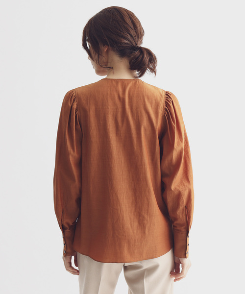 SALON adam et rope'（サロン アダム エ ロペ）の「CU/COギャザースリーブブラウス（シャツ/ブラウス・レディース・ホワイト/キャメル・FREE）」の10枚目の写真